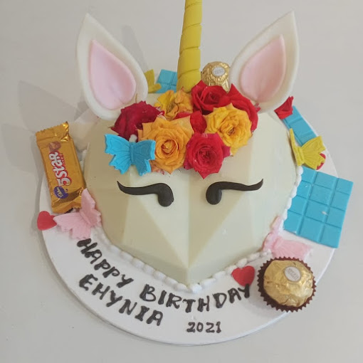 https://cakefort.vtstech.org/public/assets/images/products/Butterscotch-New-Year-Cake1740129709.jpg