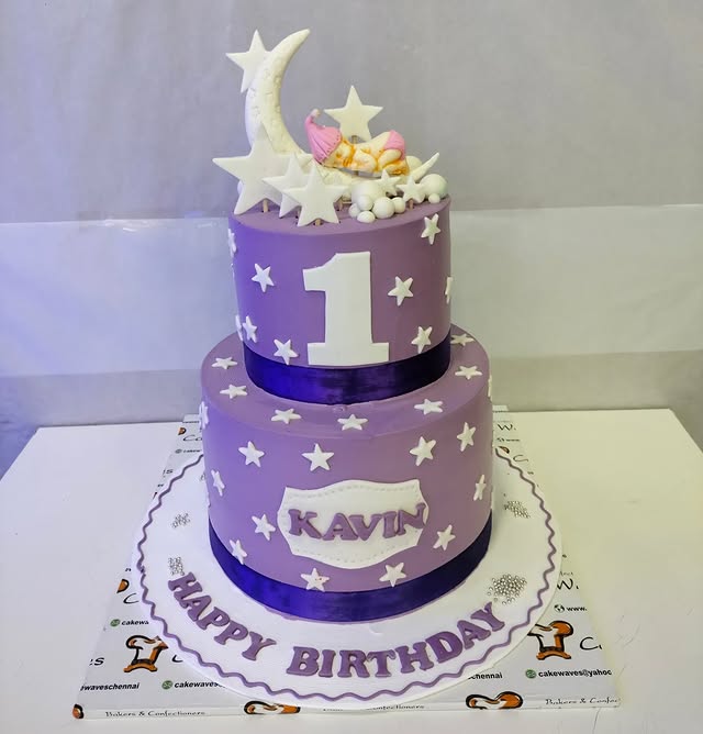 https://cakefort.vtstech.org/public/assets/images/products/Merry-&-Bright-Cake1740129724.jpg